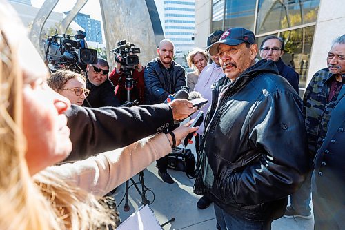 MIKE DEAL / FREE PRESS
Clarence Woodhouse speaks to the media as he leaves court with family and his lawyers after being acquitted and declared innocent of the killing that took place in Winnipeg in 1973.
Reporter: Katrina Clarke
241003 - Thursday, October 03, 2024.