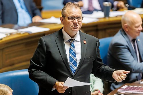 MIKE DEAL / FREE PRESS 
Wayne Ewasko, the interim leader of the Progressive Conservative Party, speaks in the Assembly Chamber as the 1st session of the 43rd Legislature reconvenes Wednesday afternoon.
Reporter: Carol Sanders and Maggie Macintosh
241002 - Wednesday, October 02, 2024.