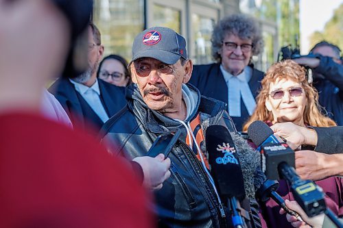 MIKE DEAL / FREE PRESS
Clarence Woodhouse speaks to the media as he leaves court with family and his lawyers after being acquitted and declared innocent of the killing that took place in Winnipeg in 1973.
Reporter: Katrina Clarke
241003 - Thursday, October 03, 2024.