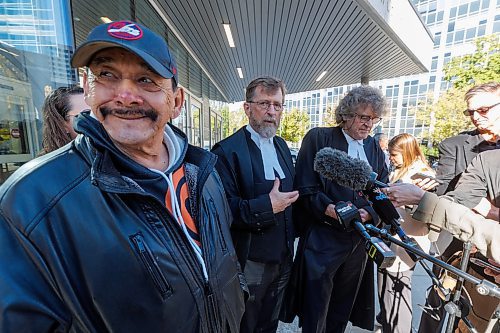 MIKE DEAL / FREE PRESS
Clarence Woodhouse with a big smile while his lawyers, Jerome Kennedy, and James Lockyer speak to the media after he was acquitted and declared innocent of the killing that took place in Winnipeg in 1973.
Reporter: Katrina Clarke
241003 - Thursday, October 03, 2024.