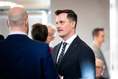 MIKAELA MACKENZIE / FREE PRESS
	
Kevin Selch, founder of Little Brown Jug Brewing Company, at Winnipeg Chamber of Commerce&#x2019;s Annual General Meeting before being sworn in as the organization&#x2019;s 2024/2025 board chair on Thursday, Oct. 3, 2024.

For Aaron Epp story.
Winnipeg Free Press 2024