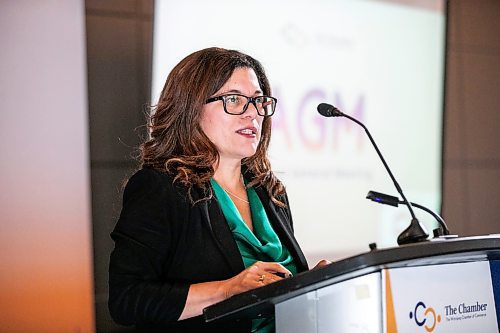 MIKAELA MACKENZIE / FREE PRESS
	
Board chair Jeannette Montufar-MacKay, 2023/2024 board chair, heads the Winnipeg Chamber of Commerce&#x573; Annual General Meeting before swearing in Kevin Selch, Founder of Little Brown Jug Brewing Company, as the organization&#x573; 2024/2025 board chair on Thursday, Oct. 3, 2024.

For Aaron Epp story.
Winnipeg Free Press 2024