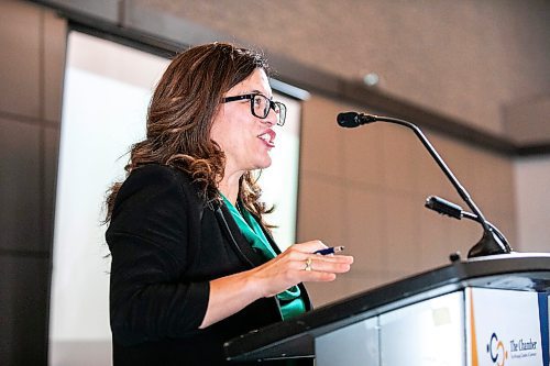 MIKAELA MACKENZIE / FREE PRESS
	
Board chair Jeannette Montufar-MacKay, 2023/2024 board chair, heads the Winnipeg Chamber of Commerce&#x573; Annual General Meeting before swearing in Kevin Selch, Founder of Little Brown Jug Brewing Company, as the organization&#x573; 2024/2025 board chair on Thursday, Oct. 3, 2024.

For Aaron Epp story.
Winnipeg Free Press 2024