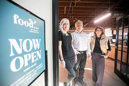 MIKAELA MACKENZIE / FREE PRESS
	
Megan Basaraba (left), Brad Hewlett, and Grace Anastasiadis on opening day at their new food store in the former Pancake House location at The Forks on Friday, Oct. 4, 2024. The store includes space for local food makers to create pop-ups and test new products. 

For Gabby story.
Winnipeg Free Press 2024