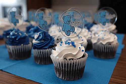 Cupcakes at the grand opening of the Dakota Urban Jordan’s Principal office on Richmond Avenue in Brandon on Friday. (Tim Smith/The Brandon Sun)