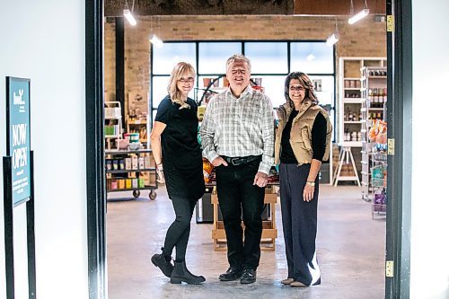 MIKAELA MACKENZIE / FREE PRESS
	
Megan Basaraba (left), Brad Hewlett, and Grace Anastasiadis on opening day at their new food store in the former Pancake House location at The Forks on Friday, Oct. 4, 2024. The store includes space for local food makers to create pop-ups and test new products. 

For Gabby story.
Winnipeg Free Press 2024