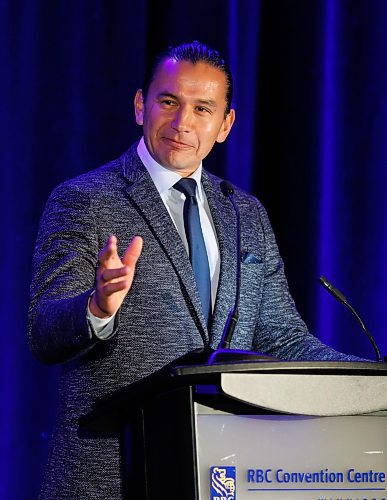 MIKE DEAL / FREE PRESS
Premier Wab Kinew, speaks to about 400 attendees at the Retail Crime Summit that was held at the RBC Convention Centre Friday.
Reporter: Nicole Buffie
241004 - Friday, October 04, 2024.