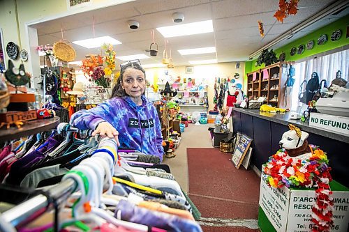 MIKAELA MACKENZIE / FREE PRESS
	
Sydney Burnham, manager of D'Arcy's ARC Thrift Store, on Friday, Oct. 4, 2024. D'Arcy's ARC Thrift Store has decided not to renew its lease after 16 years of business.

For Chris story.
Winnipeg Free Press 2024