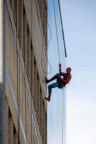 MIKAELA MACKENZIE / FREE PRESS
	
The third annual Suspended Superheroes event at HSC Children&#x2019;s Hospital on Friday, Oct. 4, 2024.

For Malak story.
Winnipeg Free Press 2024