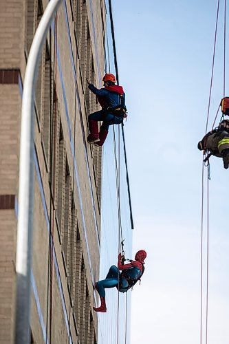 MIKAELA MACKENZIE / FREE PRESS
	
The third annual Suspended Superheroes event at HSC Children&#x2019;s Hospital on Friday, Oct. 4, 2024.

For Malak story.
Winnipeg Free Press 2024