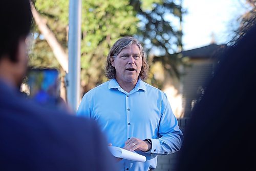 Brandon Mayor Jeff Fawcett gives his speech during the flag raising event to celebrate Nigeria's 64th Independence Day at the City Hall on Monday morning. (Abiola Odutola/The Brandon Sun)