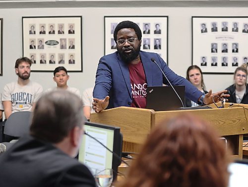 Emmanuel Ahaneku, executive director of the Brandon Downtown Development Corporation, makes a funding request for $25,000 to city council during Monday’s regular meeting. (Michele McDougall/The Brandon Sun)