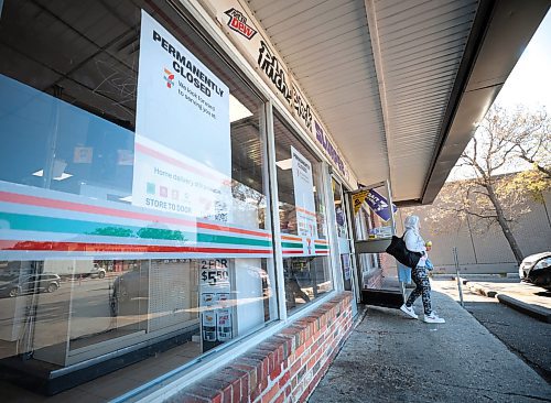 Ruth Bonneville / Free Press

Local 711 closures

Signs on the windows of 711 store at 1007 McPhillips street at Selkirk Ave. says - Permanently Closing.    

Many 711 stores have closed or are about to close due to many reasons including high crime.  

See story by Joyanne.   
 

Oct 8th , 2023
