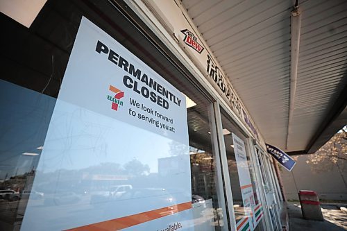 Ruth Bonneville / Free Press

Local 711 closures

Signs on the windows of 711 store at 1007 McPhillips street at Selkirk Ave. says - Permanently Closing.    

Many 711 stores have closed or are about to close due to many reasons including high crime.  

See story by Joyanne.   
 

Oct 8th , 2023
