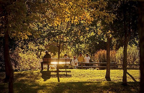 JOHN WOODS / WINNIPEG FREE PRESS
People enjoy the warm weather and fall colours at Kildonan Park in Winnipeg Tuesday, October 8, 2024. 

Reporter: s/u