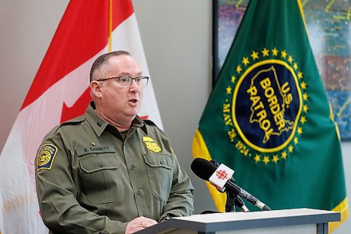 MIKE DEAL / FREE PRESS
U.S. Chief Border Patrol Agent Scott Garrett speaks during a press conference at their headquarters in Pembina, North Dakota, Thursday morning.
Manitoba RCMP officers and agents from United States Border Patrol met first in Pembina, North Dakota and then at Emerson, MB, Thursday morning, to talk about border safety and showcase some of the equipment used in preventing border incursions.
Reporter: Erik Pindera
241010 - Thursday, October 10, 2024.