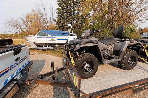 MIKE DEAL / FREE PRESS
Some RCMP equipment on display during a show-and-tell at the old border crossing in Emerson, MB, Thursday morning.
Manitoba RCMP officers and agents from United States Border Patrol met first in Pembina, North Dakota and then at Emerson, MB, Thursday morning, to talk about border safety and showcase some of the equipment used in preventing border incursions.
Reporter: Erik Pindera
241010 - Thursday, October 10, 2024.