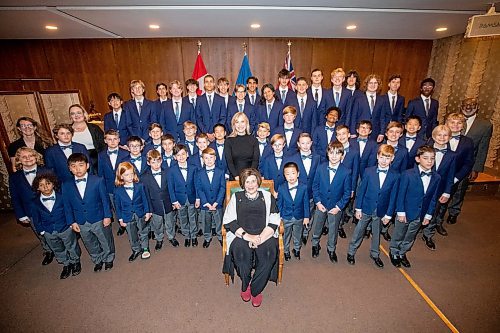 BROOK JONES/FREE PRESS
The Winnipeg Boys Choir is celebrating its centennial this year. Members of the local choir are pictured with Manitoba Lt.-Gov. Anita Neville (sitting) at Government House in Winnipeg, Man., Thursday, Oct. 10, 2024.