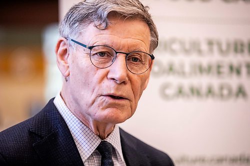 MIKAELA MACKENZIE / FREE PRESS
	
Terry Duguid, MP for Winnipeg South, announces investments in Canadian cereals at the Cereals Canada Pasta Lab on Tuesday, Oct. 15, 2024.

For Martin Cash story.
Winnipeg Free Press 2024