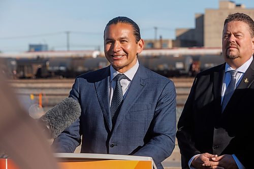 MIKE DEAL / FREE PRESS
Premier Wab Kinew announces that his government has selected selecting Lloyd Axworthy as study lead to determine the feasibility of relocating Winnipeg&#x2019;s rail lines, during a press conference at the edge of the Canadian Pacific Railway rail yards, Tuesday morning.
Reporter: Chris Kitching
241015 - Tuesday, October 15, 2024.