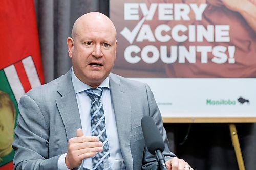 MIKE DEAL / FREE PRESS
Health, Seniors and Long-Term Care Minister Uzoma Asagwara and Dr. Brent Roussin, chief provincial public health officer, hold a press conference urging Manitobans to get their flu and COVID19 vaccine booster shots, Wednesday morning at the Manitoba Legislative building.
Reporter: Maggie Macintosh
241016 - Wednesday, October 16, 2024.