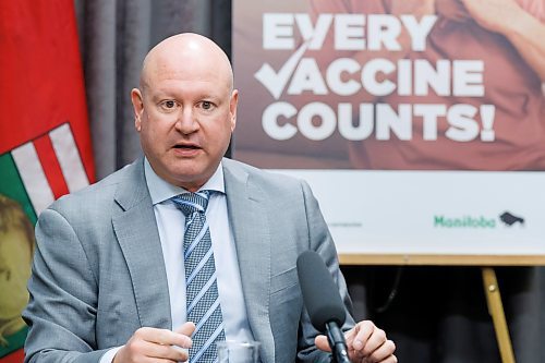 MIKE DEAL / FREE PRESS
Health, Seniors and Long-Term Care Minister Uzoma Asagwara and Dr. Brent Roussin, chief provincial public health officer, hold a press conference urging Manitobans to get their flu and COVID19 vaccine booster shots, Wednesday morning at the Manitoba Legislative building.
Reporter: Maggie Macintosh
241016 - Wednesday, October 16, 2024.