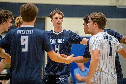 BROOK JONES / FREE PRESS
The River East Kodiaks varsity boys volleyball team earned a victory over the visiting Garden City Gophers in three straight sets (26-24, 25-14, 25-18-) in AAAA KPAC Tier 1 volleyball action at River East Collegiate in Winnipeg, Man., Wednesday, Oct. 16, 2024. Pictured: River East Kodiaks setter Matthew Brown (No. 4).