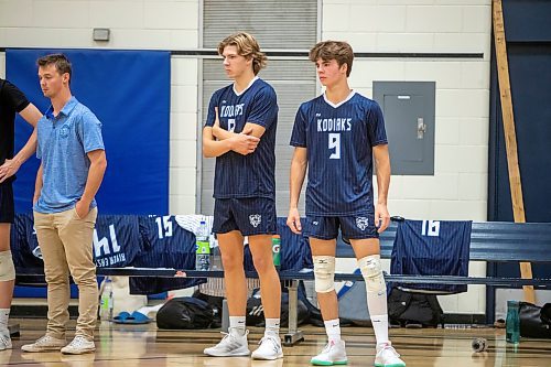 BROOK JONES / FREE PRESS
The River East Kodiaks varsity boys volleyball team earned a victory over the visiting Garden City Gophers in three straight sets (26-24, 25-14, 25-18-) in AAAA KPAC Tier 1 volleyball action at River East Collegiate in Winnipeg, Man., Wednesday, Oct. 16, 2024. Pictured: River East Kodiaks Tanner Naghtigall (No. 8) and Eli Ulrich (No. 9).