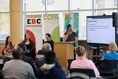 Hannah ____ presents her report on rural transportation at the Brandon University library. The researcher said shortfalls in public transportation reinforce other shortfalls in rural communites, like gaps in cell service and health care. (Connor McDowell/Brandon Sun)