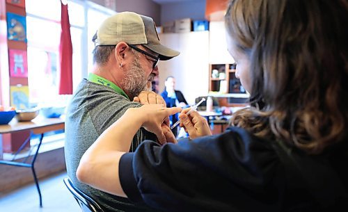 Ruth Bonneville / Free Press

LOCAL - flu vaccine


Public health nurse, Julia Civka,  administers the annual flu vaccine to Steve Peters at Thrive Monday.  

Thrive Community Support Circle on Edmonton holds press conference announcing that they are now offering the annual flu shot and new Covid variant vaccine to area residents Monday.  


Oct 21st , 2023
