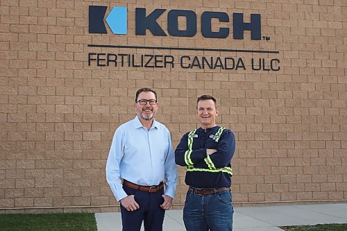 22102024
Managing Director Kelly Simonson and Plant Manager Rodi Sveistrup with Koch Fertilizer Canada.
(Tim Smith/The Brandon Sun)