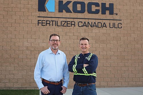 22102024
Managing Director Kelly Simonson and Plant Manager Rodi Sveistrup with Koch Fertilizer Canada.
(Tim Smith/The Brandon Sun)