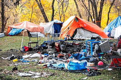 MIKAELA MACKENZIE / FREE PRESS
	
The site of a fire at an encampment near 37 Balmoral Street on Wednesday, Oct. 23, 2024.

For Joyanne story.
Winnipeg Free Press 2024