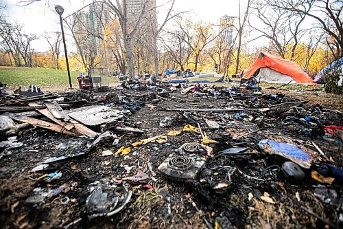 MIKAELA MACKENZIE / FREE PRESS
	
The site of a fire at an encampment near 37 Balmoral Street on Wednesday, Oct. 23, 2024.

For Joyanne story.
Winnipeg Free Press 2024