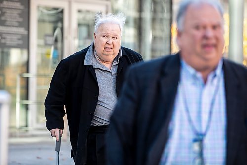 MIKAELA MACKENZIE / FREE PRESS
	
Sandy and Robert Shindleman, president and executive vice president of Shindico, leave the law courts on Wednesday, Oct. 23, 2024.

For Dan story.
Winnipeg Free Press 2024