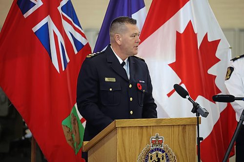 30102024
Newly sworn in Brandon Police Service Chief Tyler Bates speaks to the gathered crowd after his swearing in ceremony at the Brandon Armoury on Wednesday.
(Tim Smith/The Brandon Sun)