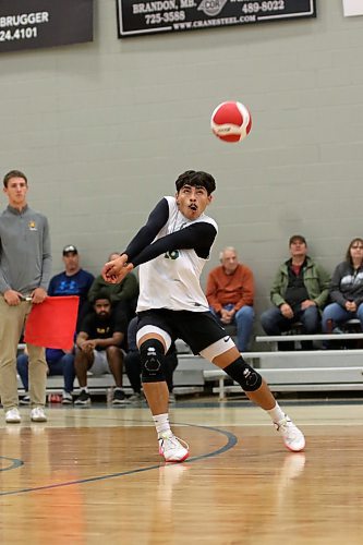 Brandon University commit Kingston Thomas and the Neelin boys are the top-ranked team in AAA volleyball. (Thomas Friesen/The Brandon Sun)