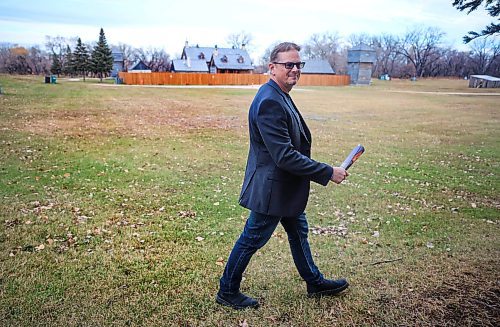 Ruth Bonneville / Free Press

ENT - taste of mb

Feature portrait of Shaun Jeffrey with one of the original Taste of Manitoba magazines from 1994 standing in the green space at  Fort Gibraltar Thursday.  Taste of MB. Is returning to Winnipeg next summer at the Fort Gibraltar site.  

Subject: After more than a decade since the last Taste of Manitoba event, the Manitoba Restaurant &amp; Foodservices Association has announced plans to bring back the annual food festival next summer.

Set to run Aug. 28 to Sept. 1, 2025 at Fort Gibraltar, the event will have a renewed focus of featuring local restaurants, food products and producers.

Story by Eva Wasney

Oct 31st,  2024
