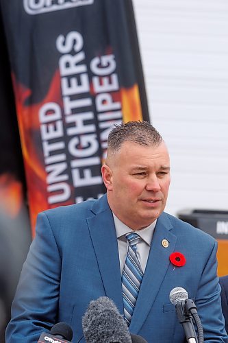 MIKE DEAL / FREE PRESS
Tom Bilous, President, UFFW, speaks during the press conference.
Terry Duguid, MP for Winnipeg South and Parliamentary Secretary to the Prime Minister and Special Advisor for Water, talks about the National Framework on Cancers Linked to Firefighting during a press conference at the Winnipeg Fire Paramedic Service Academy (2546 McPhillips St.) Friday morning. Tom Bilous, President, UFFW and Kevin Lamoureux, MP for Winnipeg North were also on hand to speak to the media.
Reporter: Erik Pindera 
241101 - Friday, November 01, 2024.