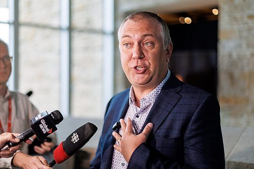 MIKE DEAL / FREE PRESS
Nathan Martindale, president of the MTS, speaking during the signing of the first ever provincial bargaining agreement between teachers and school boards in Manitoba at an event held at the CMHR Tuesday morning.
See Maggie Macintosh story
240827 - Tuesday, August 27, 2024.