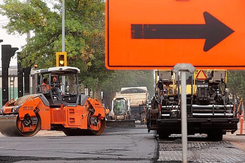 28082024
Road repaving work continues on Princess Avenue between 9th Street and 10th Street on Wednesday. (Tim Smith/The Brandon Sun)