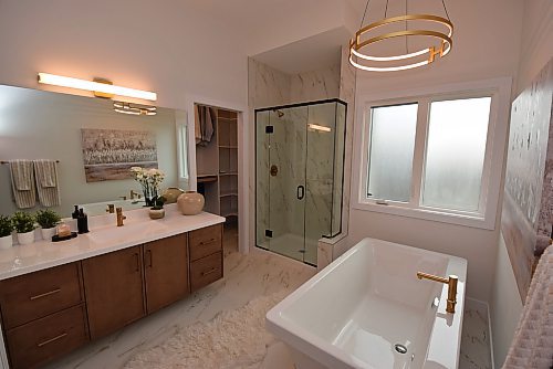 Todd Lewys / Free Press
The elegant ensuite comes with a heated flor, freestanding soaker tub and gorgeous walk-in shower.