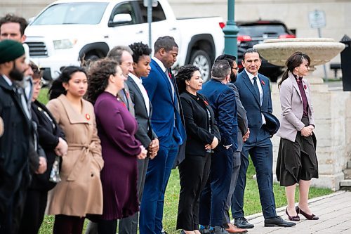 MIKAELA MACKENZIE / FREE PRESS
	
Politicians form a line as people pay their respects to Murray Sinclair at a sacred fire lit inside a teepee in front of the Manitoba Legislative Building in Winnipeg on Monday, Nov. 4, 2024.


Winnipeg Free Press 2024