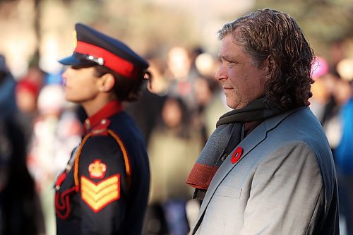 05112024
Brandon Mayor Jeff Fawcett l takes part in the annual No Stone Left Alone ceremony at the Brandon Cemetery on Tuesday morning. Hundreds, including students from multiple Brandon school&#x2019;s, took part in the event meant to honour soldiers who lost their lives in wars. 
(Tim Smith/The Brandon Sun)