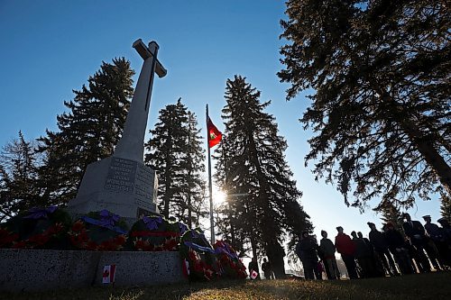 05112024
Hundreds attend the annual No Stone Left Alone event at the Brandon Cemetery on Tuesday morning.
(Tim Smith/The Brandon Sun)