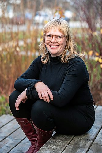 MIKAELA MACKENZIE / FREE PRESS
	
Ponderosa Pine playwright Andraea Sartisan before her piece premieres at the PTE on Tuesday, Nov. 5, 2024.

For Ben story.
Winnipeg Free Press 2024