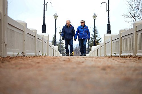 Ruth Bonneville / Free Press

Local Foot bridge repairs

Photos to go with story on repairs to the Assiniboine Park footbridge.

Avid walkers, Susan and Jim Barchyn, walk over the footbridge several times a week and love the connection it allows them to the north side of the river. 

See story by Kevin Rollason.  

Nov 6th,  2024