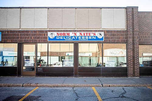 MIKAELA MACKENZIE / FREE PRESS
	
Norm 'n Nate's Delicatessen, a 37-year-old delicatessen/catering business that is shutting its doors for good, in Winnipeg on Friday, Nov. 8, 2024.

For Aaron story.
Winnipeg Free Press 2024