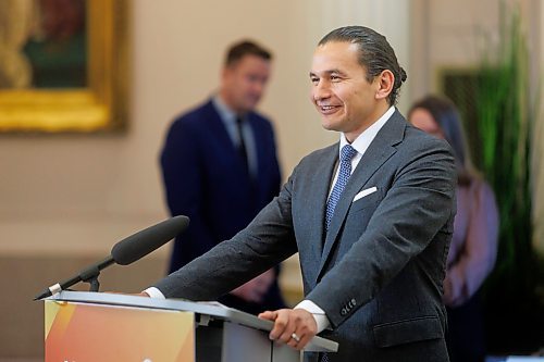 MIKE DEAL / FREE PRESS
Premier Wab Kinew expanded and shuffled his cabinet after a year in office during a ceremony Wednesday morning at the Manitoba Legislative Building. Mike Moroz, the MLA for River Heights, will lead the department of innovation and new technology, an entirely new division. The other two new members of cabinet are Mintu Sandhu (the Maples), who is now minister of the delivery of public services, and Nellie Kennedy (Assiniboia), who is now minister of sport, culture, heritage and tourism.
Jamie Moses (St. Vital) is now minister of business, mining, trade and job creation.
lan Bushie (Keewatinook) is now minister of natural resources. He remains the minister of Indigenous economic development.
Glen Simard (Brandon East) is now minister of municipal and northern relations.
Lisa Naylor (Wolseley) remains minister of transportation and infrastructure but is no longer minister of consumer protection and government services, the news release stated.
Including the premier, there are now 19 cabinet members.
Reporter: Carol Sanders
241113 - Wednesday, November 13, 2024.