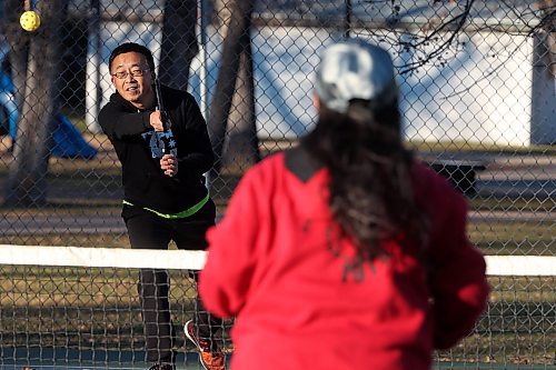 13112024
George Chen and Susan Su take advantage of the beautiful weather to play pickleball at the Stanley Park pickleball courts on a warm Wednesday. Environment Canada has forecast similar daytime high&#x2019;s of close to 10C for today and Friday.
(Tim Smith/The Brandon Sun)